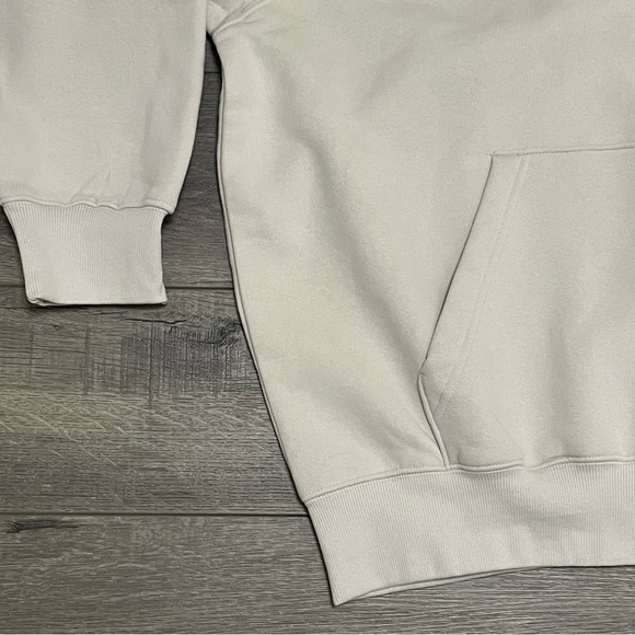 H&M Mens Oversized Fit Hoodie Sweatshirt Hoodie Pocket Light Taupe Sz XXL NWT - Picture 4 of 9